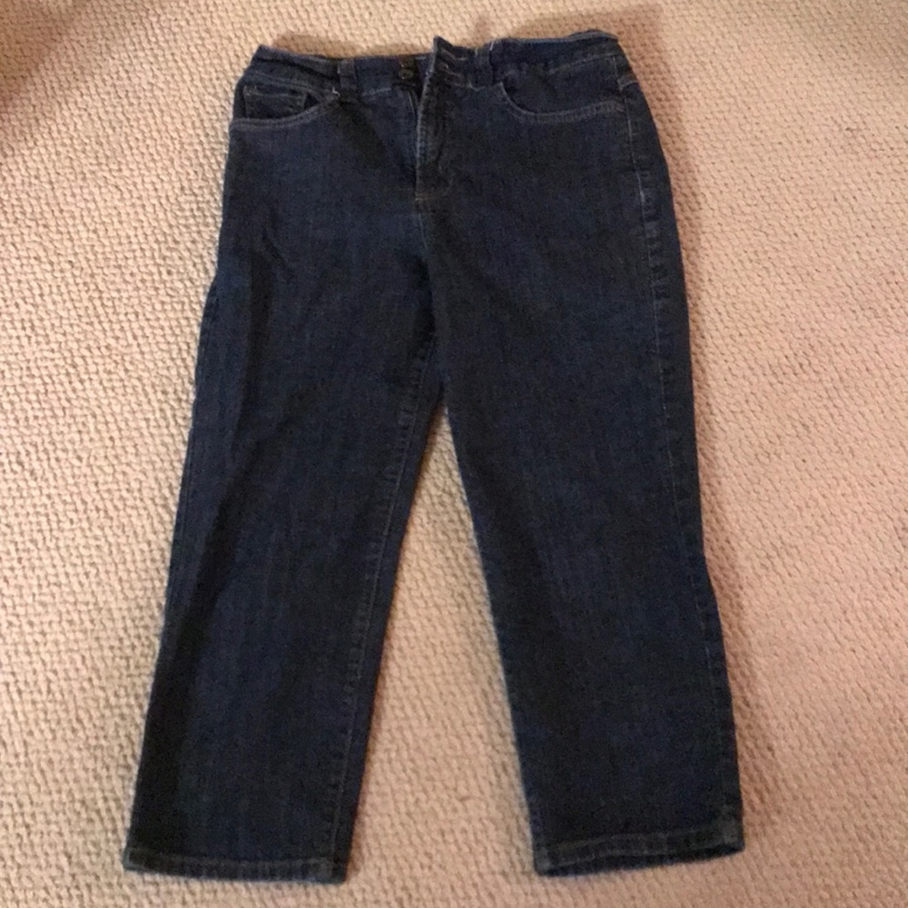 EUC Nine West Capri Jeans